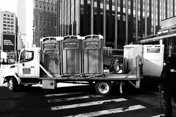 Reliable Hiawatha, IA porta potty rental Solutions