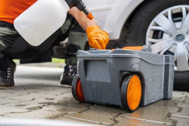 Best Construction site porta potty rental  in Hwatha, IA